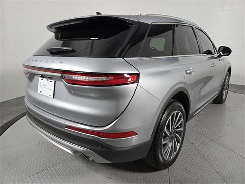 Certified 2023 Lincoln Corsair Reserve w/ Equipment Group 201A image 4