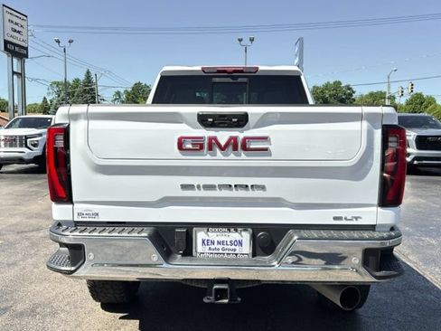 Used 2024 GMC Sierra 2500 SLT AWD/4WD image 9