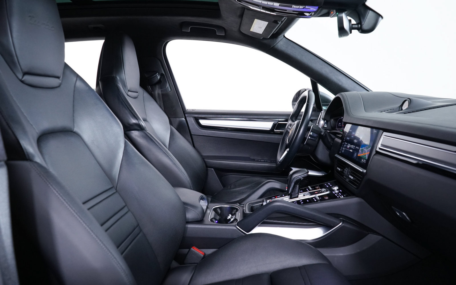Used 2019 Porsche Cayenne Turbo AWD/4WD image 29