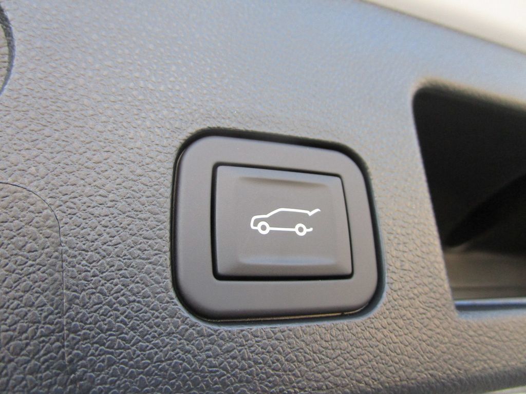 New 2027 GMC Terrain Denali AWD/4WD image 14