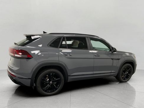 New 2026 Volkswagen Atlas Cross Sport SEL R-Line AWD/4WD image 2