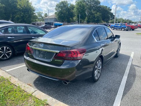 Used 2013 Honda Accord Sport image 8