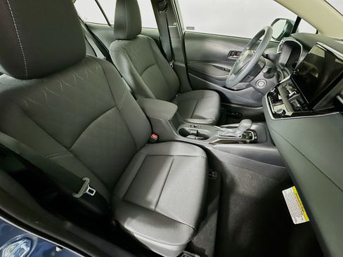 Used 2026 Toyota Corolla LE image 30