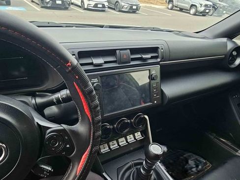 Used 2024 Toyota GR86 image 10