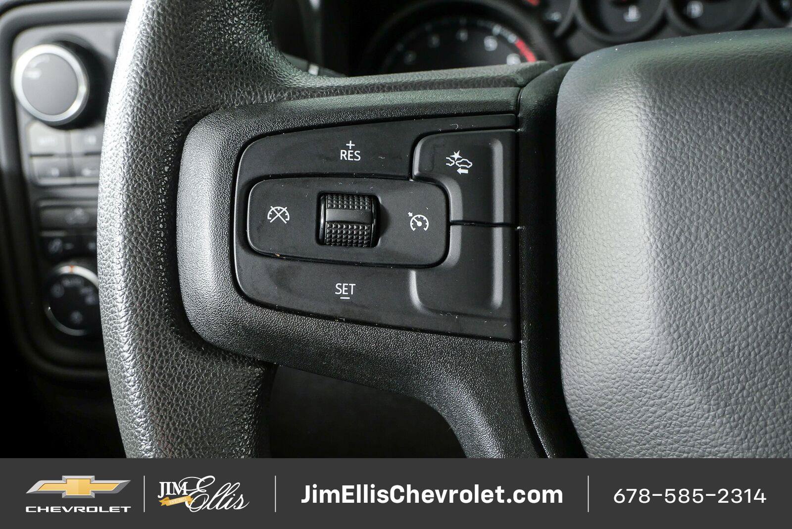 Used 2024 Chevrolet Silverado 1500 Custom w/ Turbomax Blackout Package AWD/4WD image 10