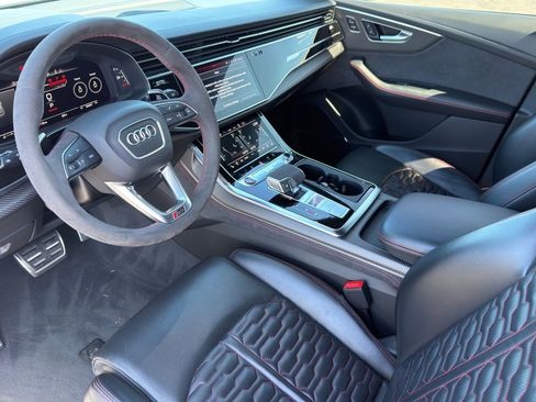 Used 2023 Audi RS Q8 image 12