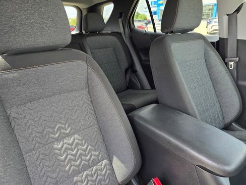 Used 2024 Chevrolet Equinox LT AWD/4WD image 17