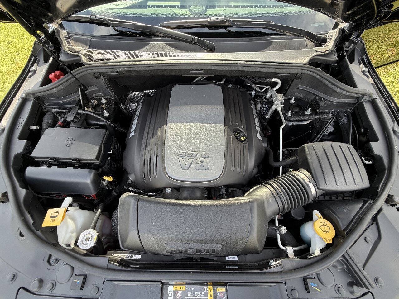 Used 2023 Dodge Durango R/T AWD/4WD image 9