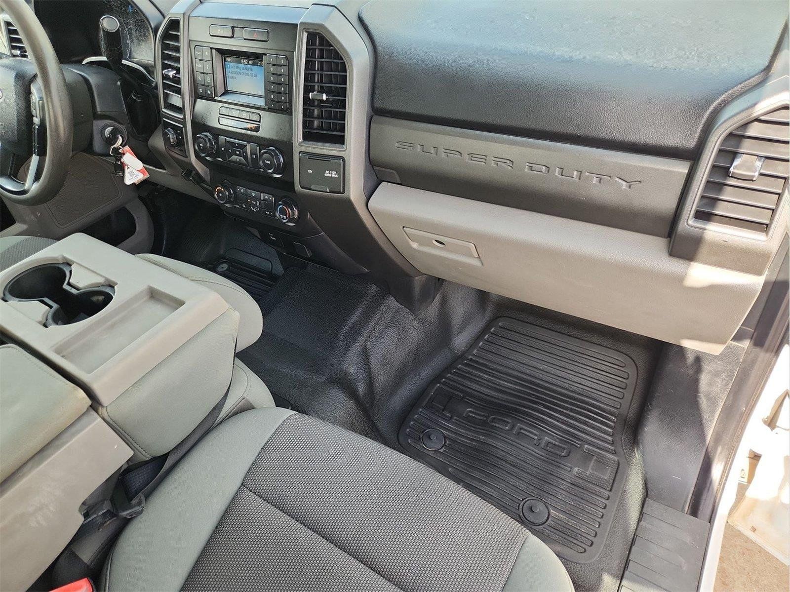 Used 2020 Ford F250 XL w/ Power Equipment Group RWD image 25