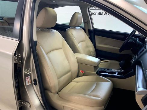 Used 2015 Subaru Legacy 3.6R Limited image 8