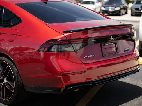 Used 2023 Honda Accord Sport image 11
