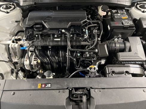 Used 2025 Kia K4 LXS image 34