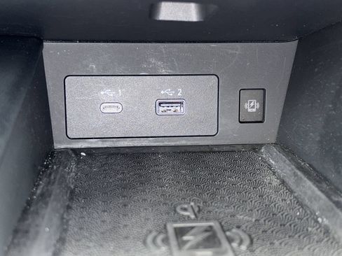Used 2023 INFINITI QX60 Luxe w/ Cargo Package FWD image 7