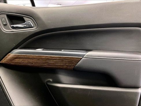 Used 2018 GMC Canyon Denali image 23