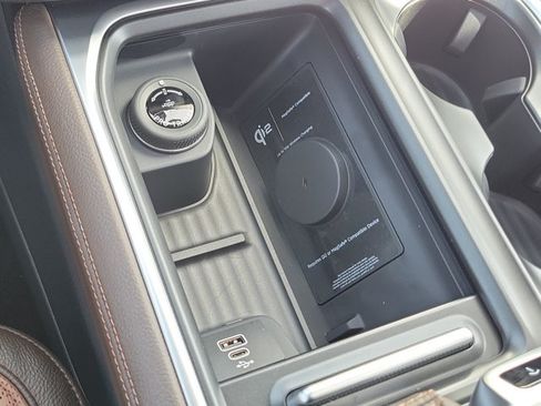 New 2027 Ford Expedition King Ranch RWD image 32