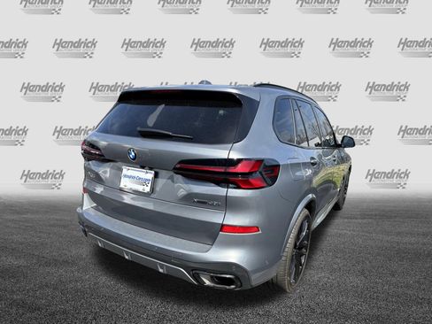 Used 2024 BMW X5 xDrive40i w/ Executive Package image 11