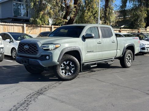 Certified 2023 Toyota Tacoma TRD Off-Road image 1