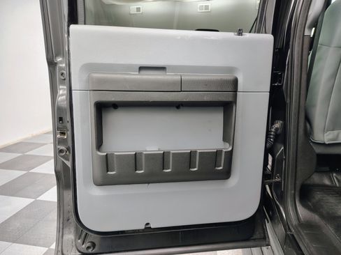 Used 2016 Ford F250 XL w/ Power Equipment Group image 22