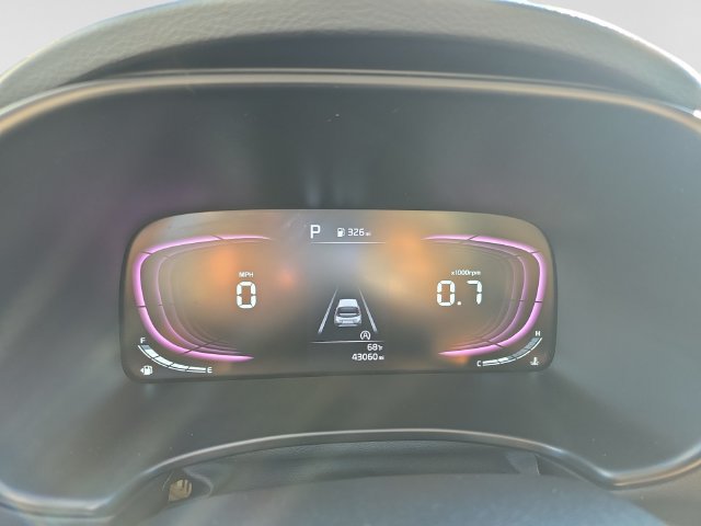 Used 2023 Kia Soul LX w/ LX Technology Package FWD image 14