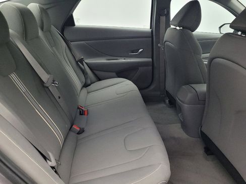 Used 2024 Hyundai Elantra SEL image 19