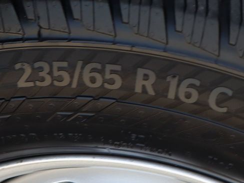 Used 2025 Ford Transit 150 148 Medium Roof w/ Load Area Protection Package RWD image 41