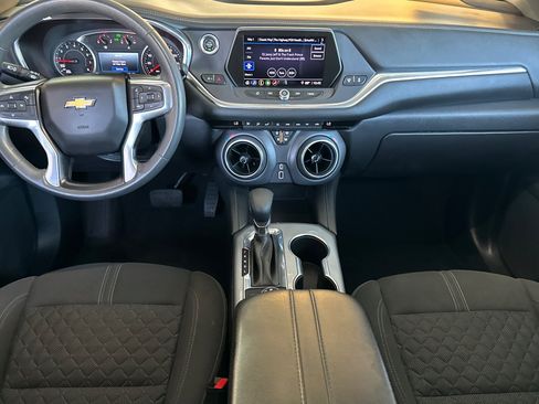 Used 2021 Chevrolet Blazer LT FWD image 13