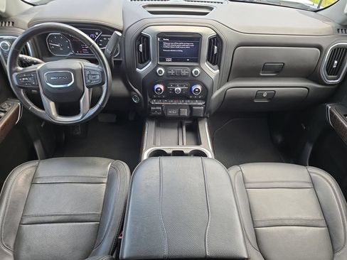 Used 2023 GMC Sierra 3500 Denali w/ Denali Ultimate Package AWD/4WD image 9