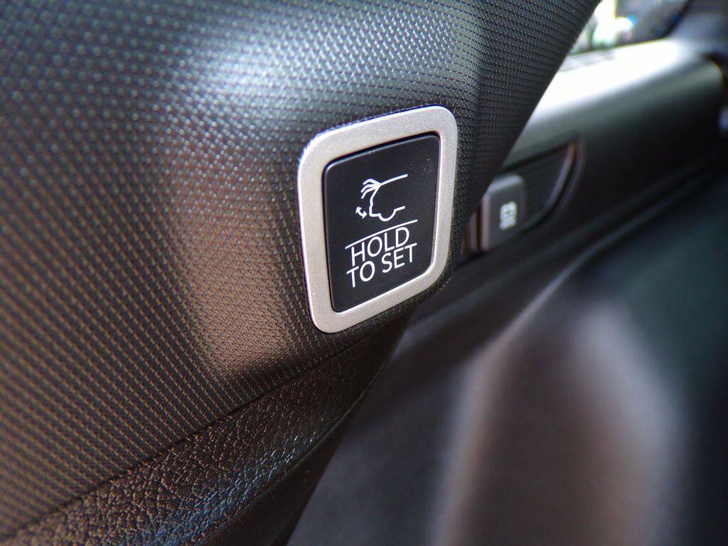 New 2026 Jeep Grand Cherokee Limited AWD/4WD image 8