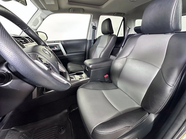Used 2023 Toyota 4Runner SR5 Premium w/ Moonroof Package AWD/4WD image 13