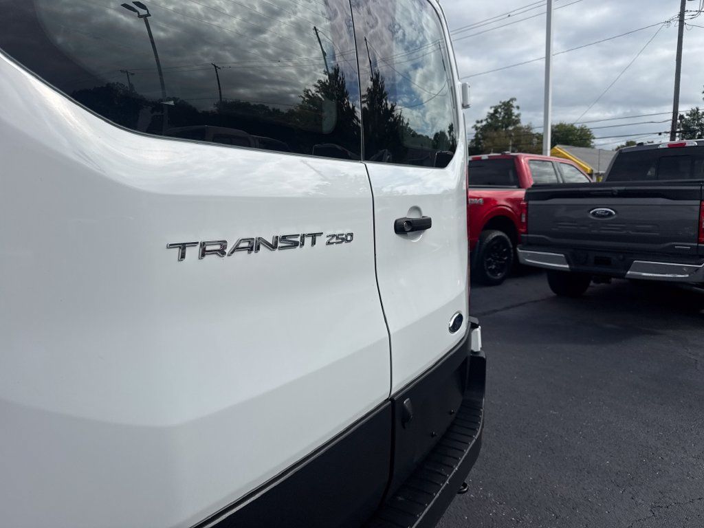 Used 2025 Ford Transit 250 Low Roof w/ Exterior Upgrade Package RWD image 11