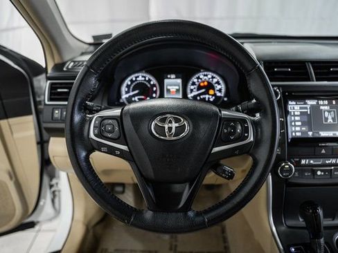 Used 2016 Toyota Camry XLE image 24