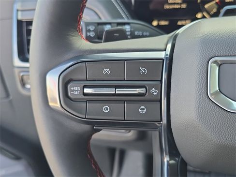 New 2026 GMC Yukon AT4 Ultimate w/ LPO, Floor Liner Package image 28