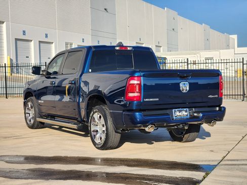 Used 2024 RAM 1500 Laramie AWD/4WD image 4