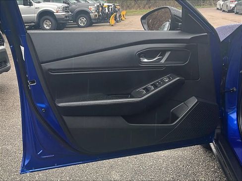 Used 2024 Honda Accord Sport image 9