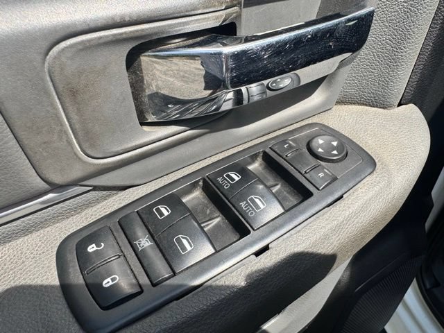 Used 2017 RAM 2500 SLT AWD/4WD image 25