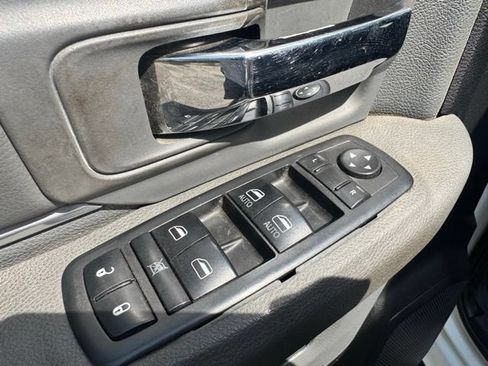 Used 2017 RAM 2500 SLT AWD/4WD image 25
