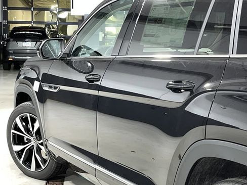 New 2026 Volkswagen Atlas SEL Premium R-Line image 21