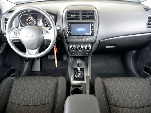 Used 2022 Mitsubishi Outlander Sport ES image 17