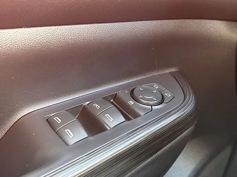 Used 2019 GMC Acadia SLT image 19