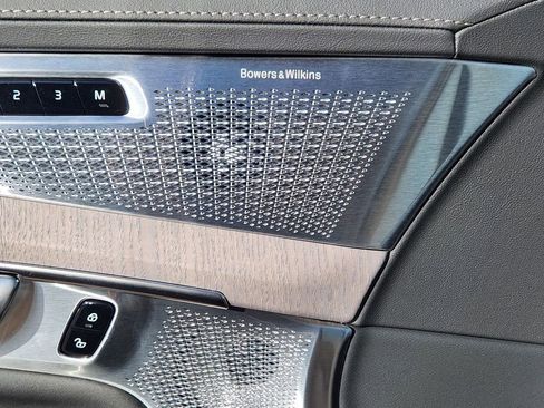 New 2026 Volvo XC90 B6 Ultra w/ Lounge Package image 6