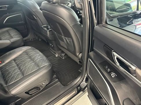Used 2023 Kia Telluride SX Prestige X-Pro AWD/4WD image 34