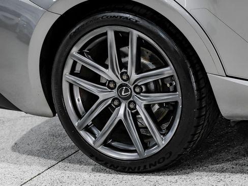 Used 2019 Lexus IS 300 RWD image 55