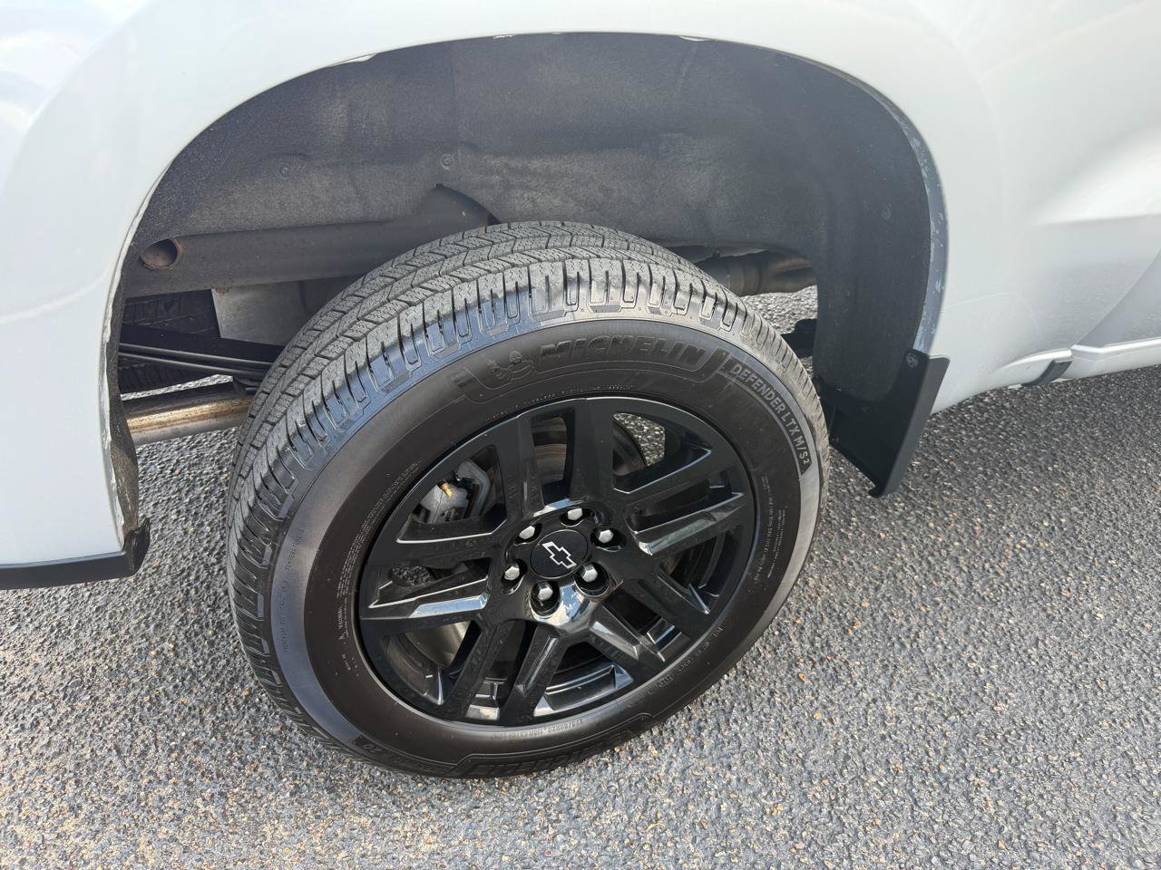 Used 2021 Chevrolet Silverado 1500 LT Trail Boss w/ Bed Protection Package AWD/4WD image 12