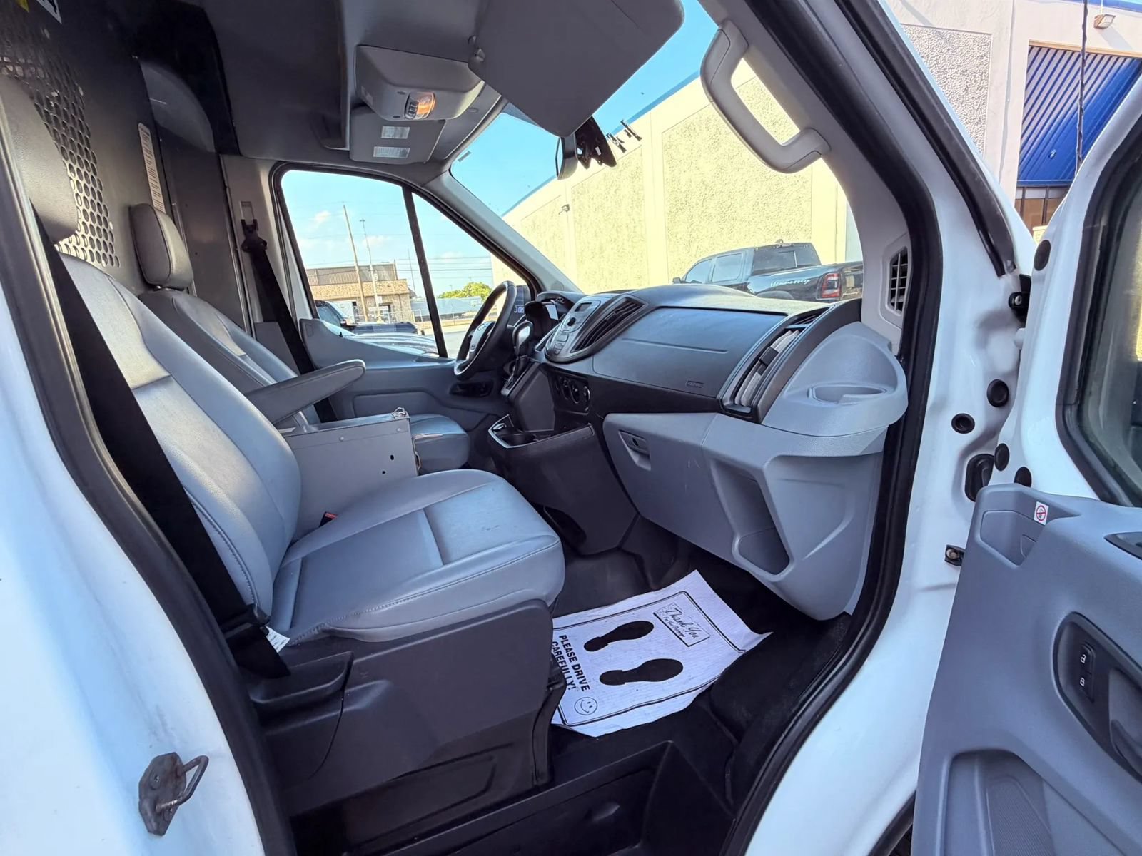 Used 2019 Ford Transit 350 148 Medium Roof RWD image 18