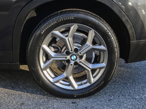 Used 2023 BMW X4 xDrive30i w/ Convenience Package image 8