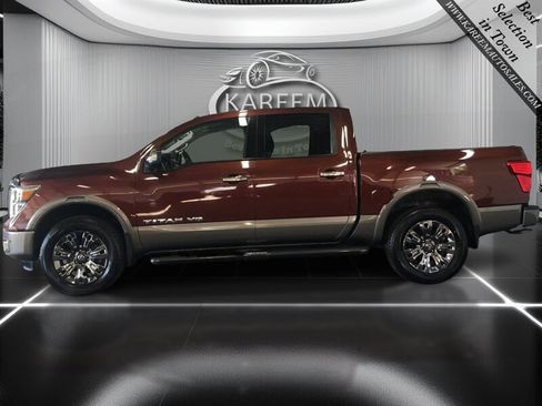 Used 2019 Nissan Titan Platinum Reserve AWD/4WD image 8