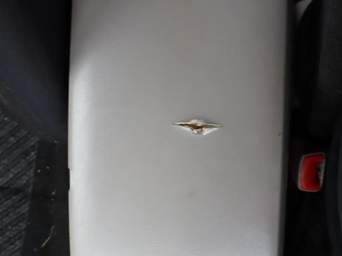 Used 2013 Toyota Camry LE image 27