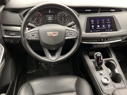 Certified 2022 Cadillac XT4 Premium Luxury w/ Enhanced Visibility Package image 14