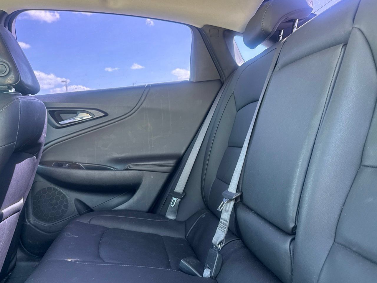 Used 2023 Chevrolet Malibu LT FWD image 34
