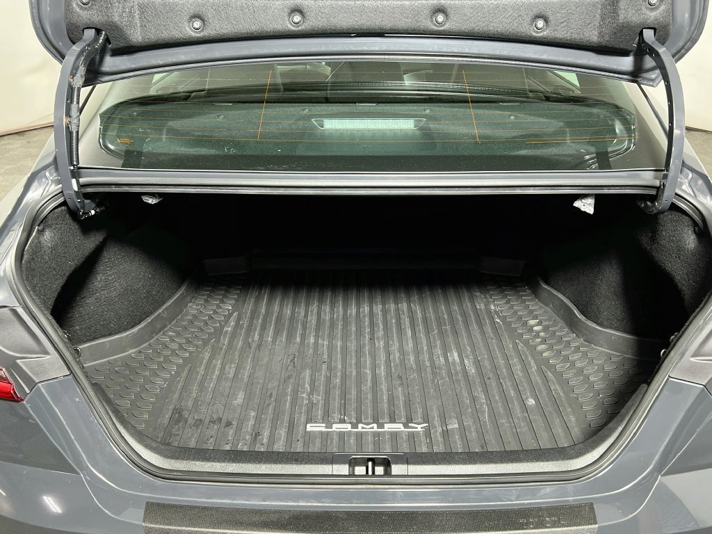 Certified 2025 Toyota Camry SE FWD image 22